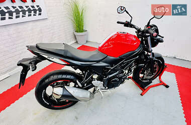 Мотоцикл Без обтекателей (Naked bike) Suzuki SV 650 2017 в 