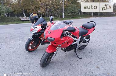 Мотоцикл Спорт-туризм Suzuki SV 650S 2001 в Борщеве