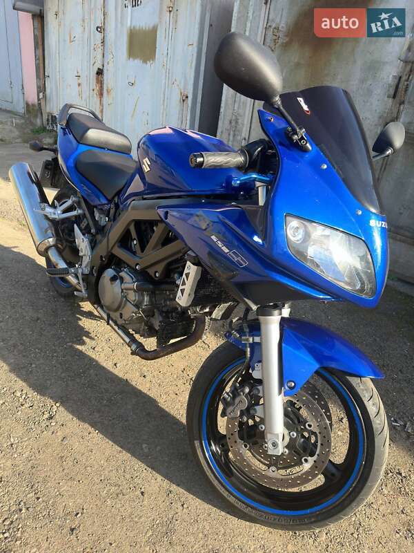 Спортбайк Suzuki SV 650S 2004 в Харкові