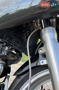 Мотоцикл Спорт-туризм Suzuki SV 650S 1999 в 