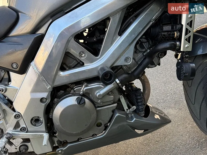 Suzuki SV 650S 2003 VIN JS1BY222100102255 фото оголошення 7 з 29