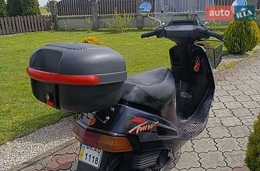 Скутер Suzuki SW-1 1989 в Стрые