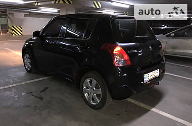 Хетчбек Suzuki Swift 2008 в 