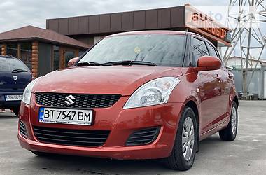Хетчбек Suzuki Swift 2011 в 