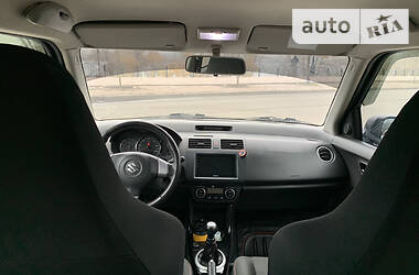 Купе Suzuki Swift 2011 в Киеве