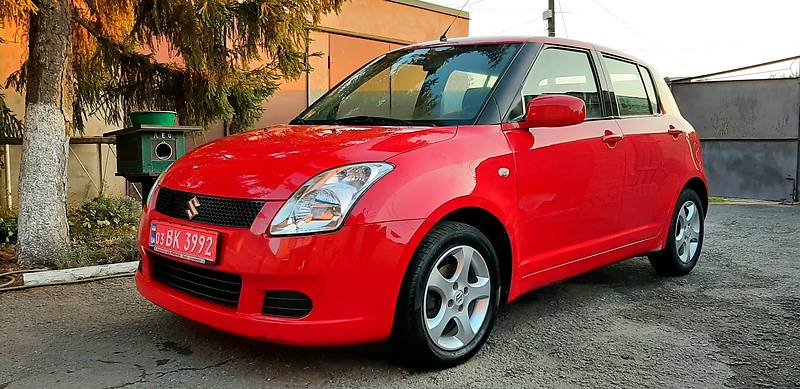 Хэтчбек Suzuki Swift 2006 в Кривом Роге