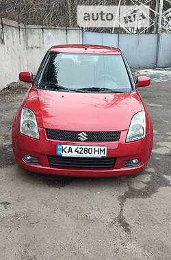 Хетчбек Suzuki Swift 2006 в Києві