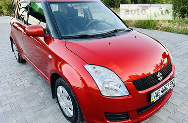 Хэтчбек Suzuki Swift 2010 в Каменском