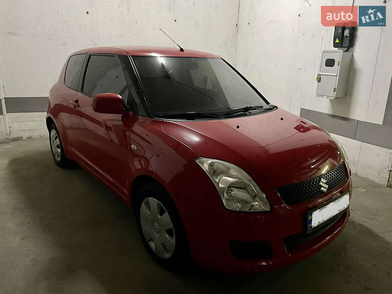 Хэтчбек Suzuki Swift 2009 в Одессе