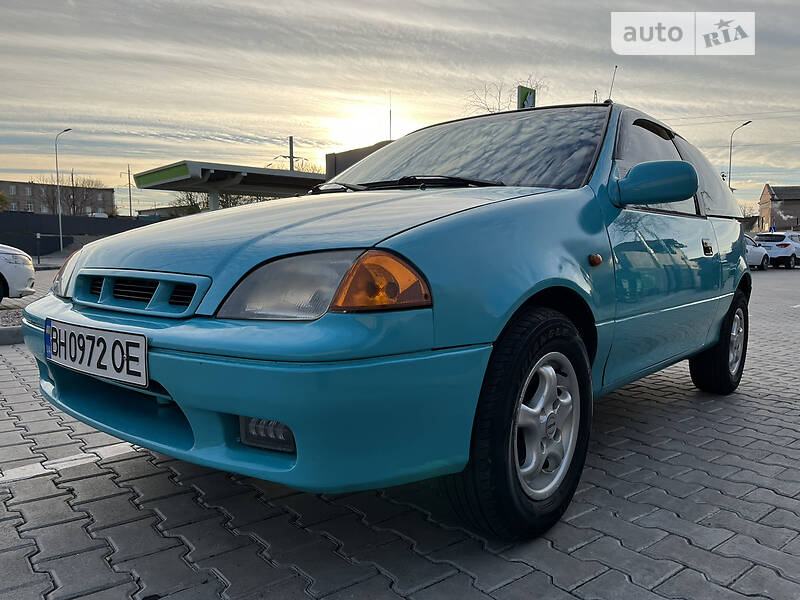 Хэтчбек Suzuki Swift 1998 в 