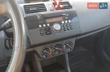 Хэтчбек Suzuki Swift 2007 в Подольске