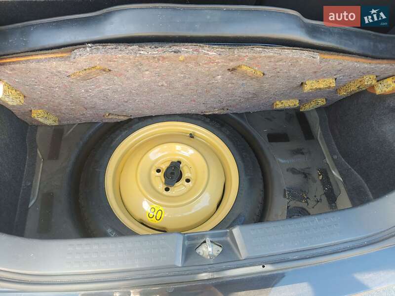 Хэтчбек Suzuki Swift 2007 в Подольске