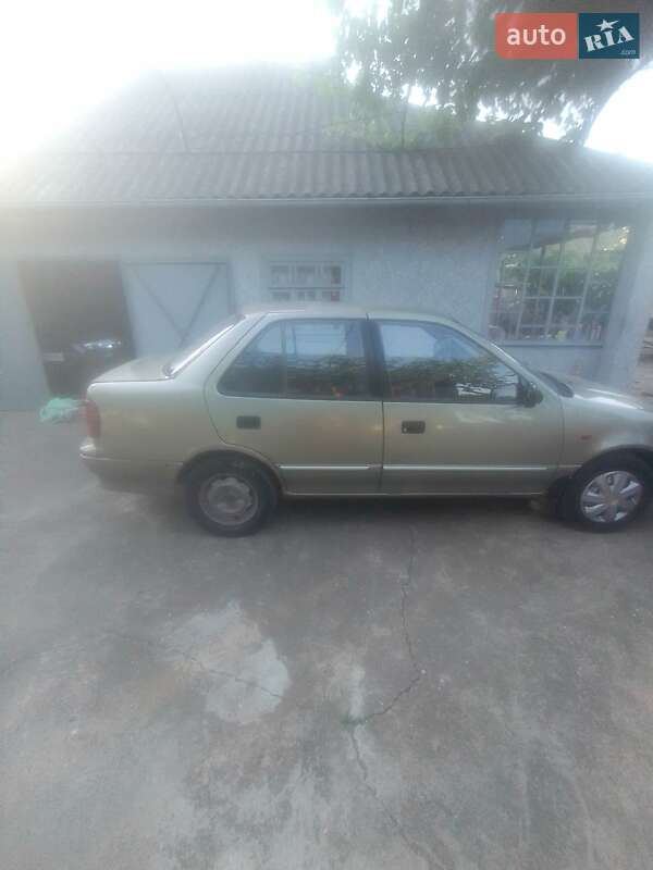 Седан Suzuki Swift 1994 в Ізмаїлі