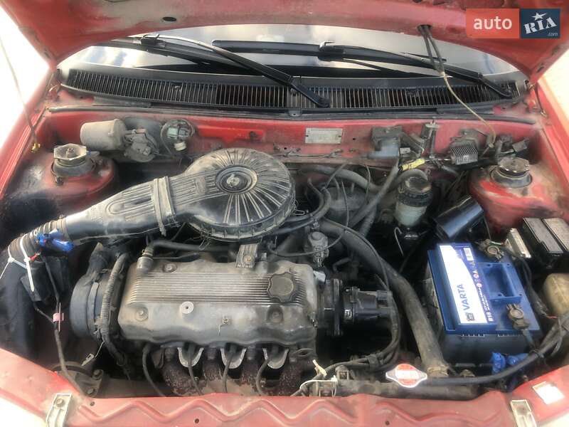 Седан Suzuki Swift 1998 в Одессе