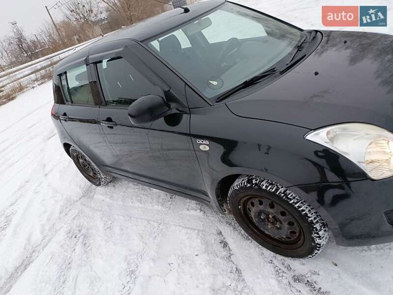 Хетчбек Suzuki Swift 2008 в Мерефа