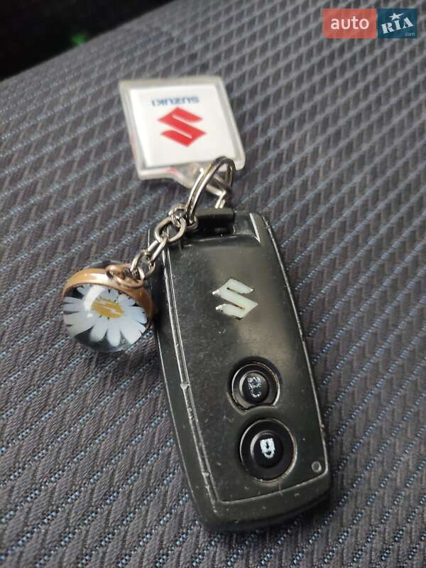 Хэтчбек Suzuki Swift 2010 в Киеве фото 14 Хэтчбек Suzuki Swift 2010 в Киеве