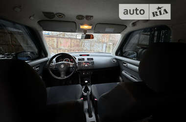 Хэтчбек Suzuki Swift 2008 в Киеве