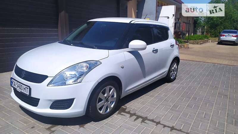 Хэтчбек Suzuki Swift 2012 в Днепре