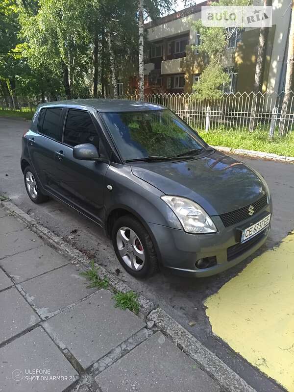 Хэтчбек Suzuki Swift 2007 в Славутиче