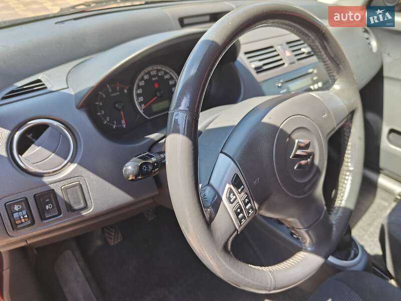 Хетчбек Suzuki Swift 2007 в Кременчуці