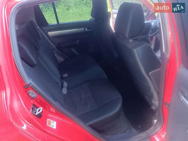 Хэтчбек Suzuki Swift 2006 в Киеве фото 6 Хэтчбек Suzuki Swift 2006 в Киеве