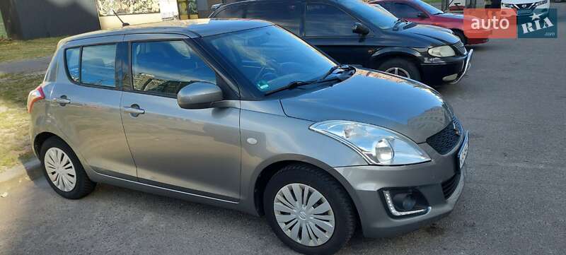Хетчбек Suzuki Swift 2014 в Києві