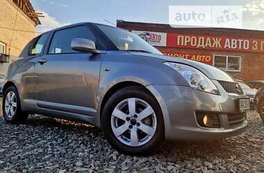 Хэтчбек Suzuki Swift 2008 в Смеле