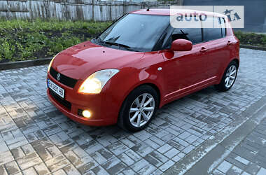 Хетчбек Suzuki Swift 2005 в Кам'янець-Подільському