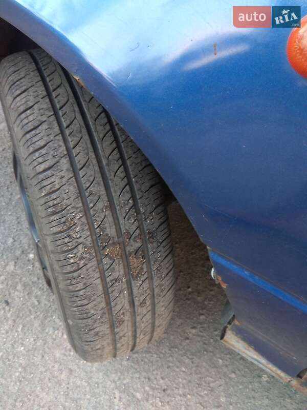 Хэтчбек Suzuki Swift 1996 в Светловодске