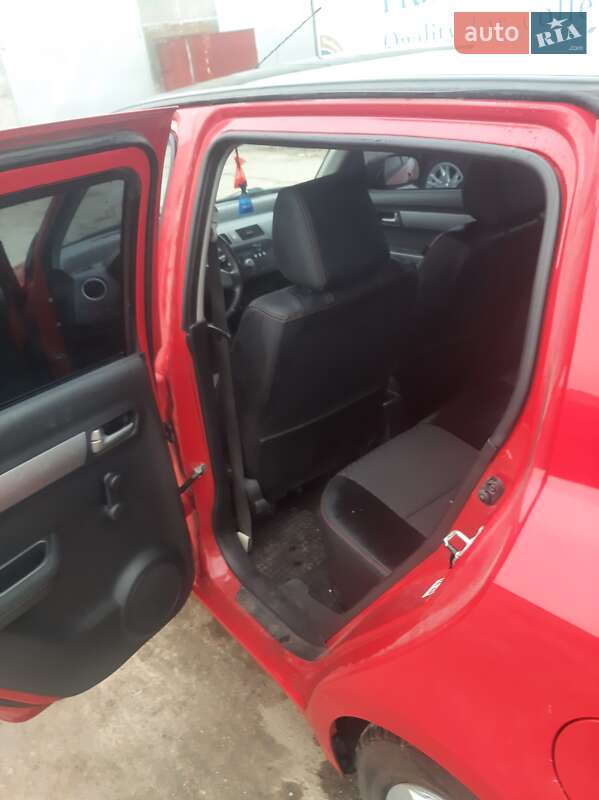 Хетчбек Suzuki Swift 2010 в Кропивницькому