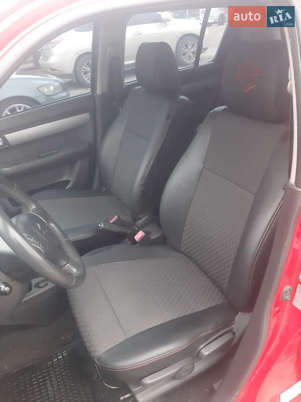Хетчбек Suzuki Swift 2010 в Кропивницькому