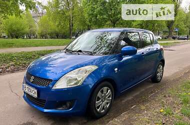 Хэтчбек Suzuki Swift 2012 в Киеве