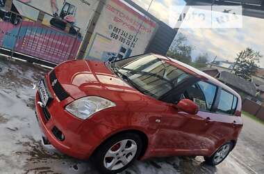 Хетчбек Suzuki Swift 2007 в Городенці