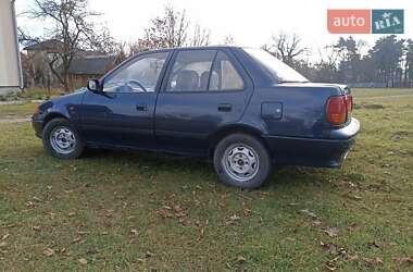 Седан Suzuki Swift 2000 в 