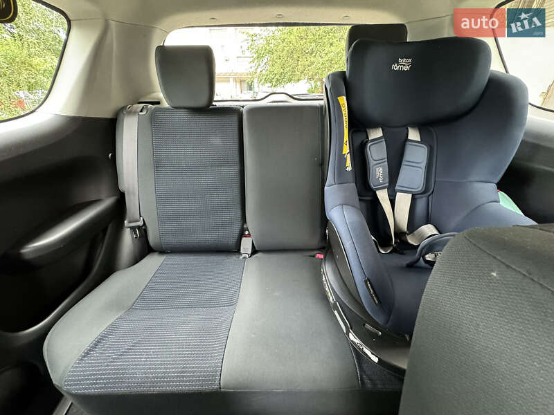 Хэтчбек Suzuki Swift 2010 в Броварах фото 23 Хэтчбек Suzuki Swift 2010 в Броварах