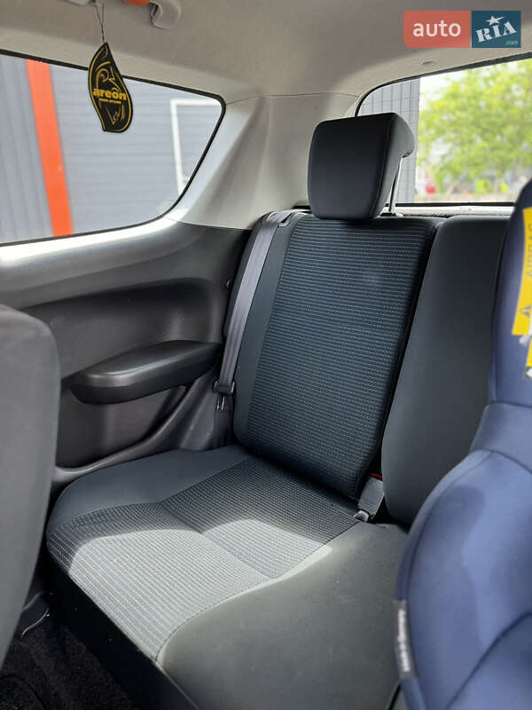 Хэтчбек Suzuki Swift 2010 в Броварах фото 27 Хэтчбек Suzuki Swift 2010 в Броварах