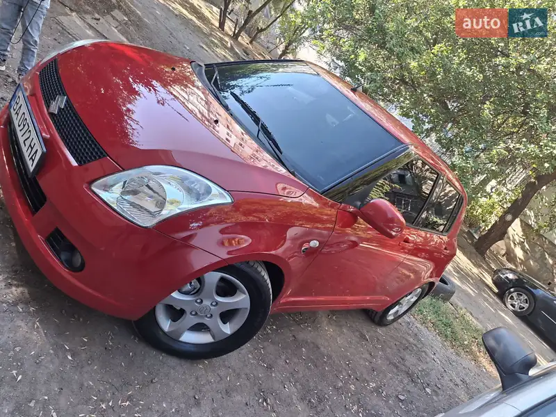 Хетчбек Suzuki Swift 2007 в 