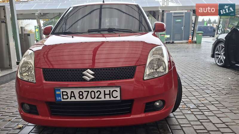 Хетчбек Suzuki Swift 2007 в Кропивницькому