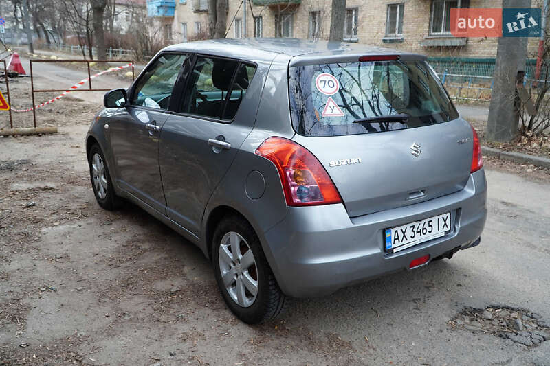 Хетчбек Suzuki Swift 2008 в Києві