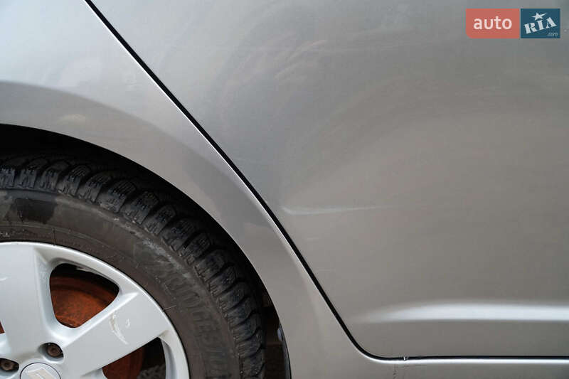 Хетчбек Suzuki Swift 2008 в Києві