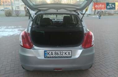 Хэтчбек Suzuki Swift 2011 в Кременчуге