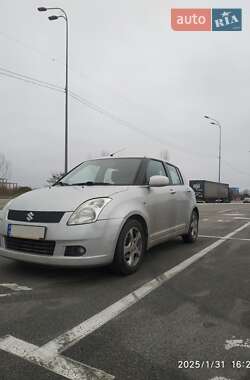 Хетчбек Suzuki Swift 2006 в Києві