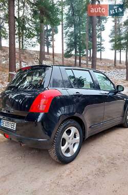 Хетчбек Suzuki Swift 2007 в Тростянці