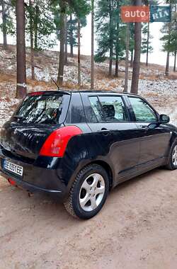 Хетчбек Suzuki Swift 2007 в Тростянці