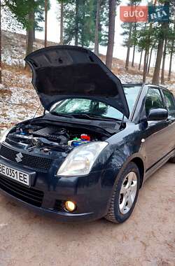 Хетчбек Suzuki Swift 2007 в Тростянці