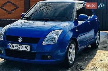 Хетчбек Suzuki Swift 2006 в Києві