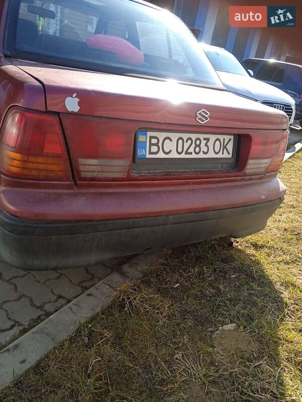 Седан Suzuki Swift 1994 в Пустомитах