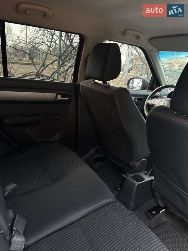 Хетчбек Suzuki Swift 2007 в Володимирі фото 12 Хетчбек Suzuki Swift 2007 в Володимирі