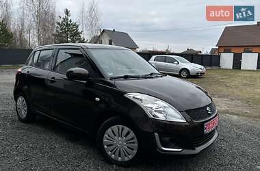 Хетчбек Suzuki Swift 2015 в 