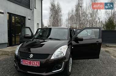 Хетчбек Suzuki Swift 2015 в 